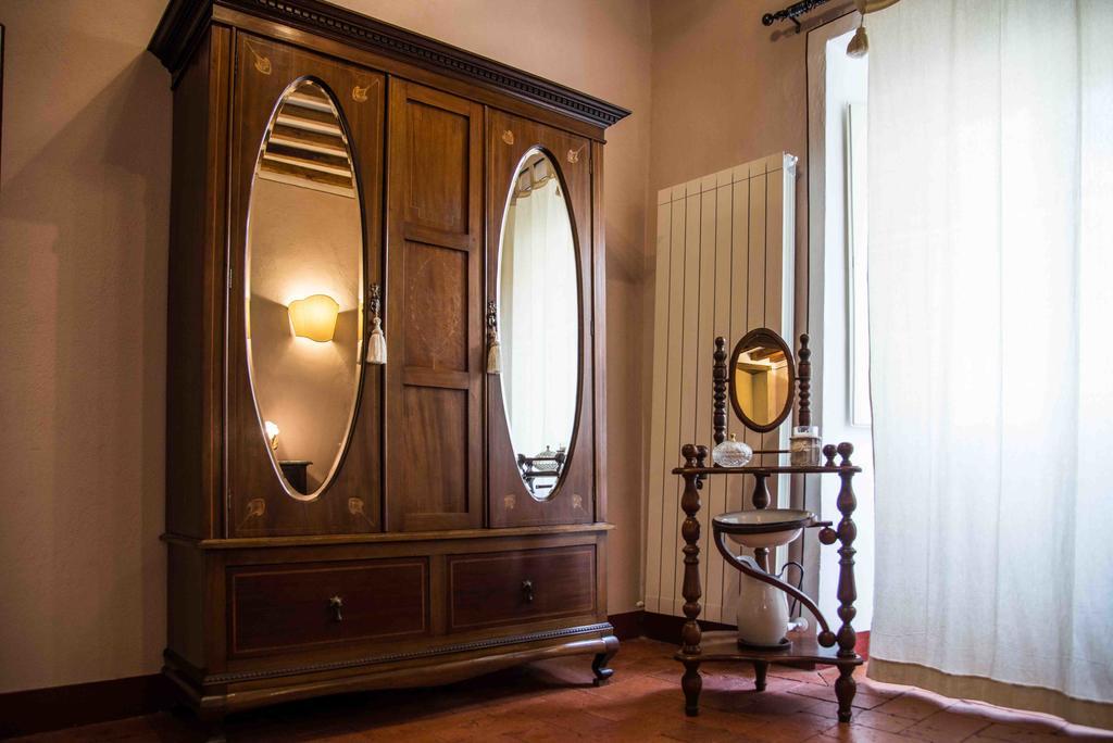Domus Ghibellinae- Fonte Di San Benedetto Apartment กอร์โตนา ภายนอก รูปภาพ