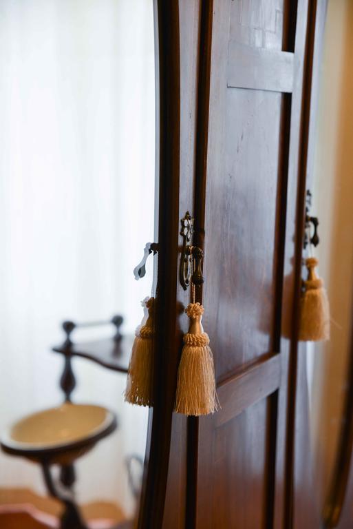 Domus Ghibellinae- Fonte Di San Benedetto Apartment กอร์โตนา ภายนอก รูปภาพ