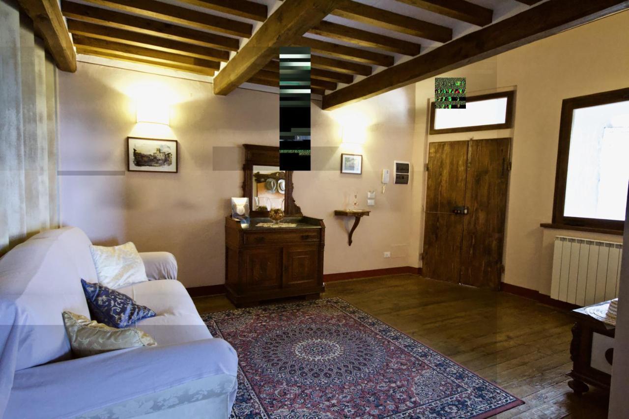 Domus Ghibellinae- Fonte Di San Benedetto Apartment กอร์โตนา ภายนอก รูปภาพ